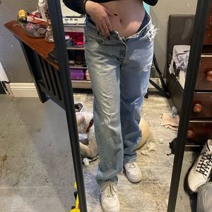 THRIFTED: BAGGY LEVIS